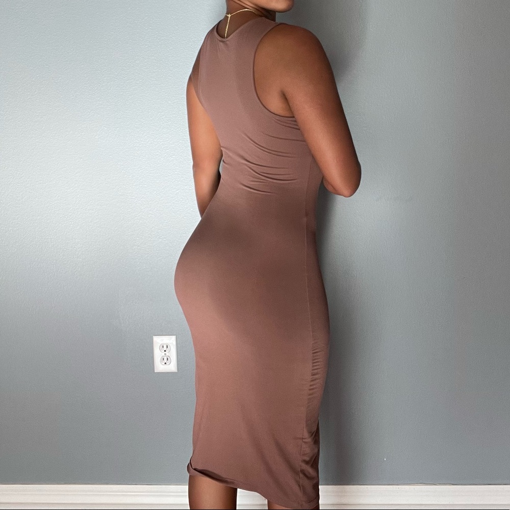 Very comfortable dress. Worn once. Great material.